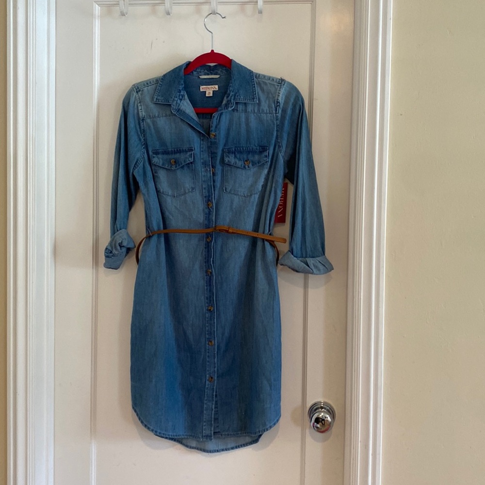 Denim dress with belt